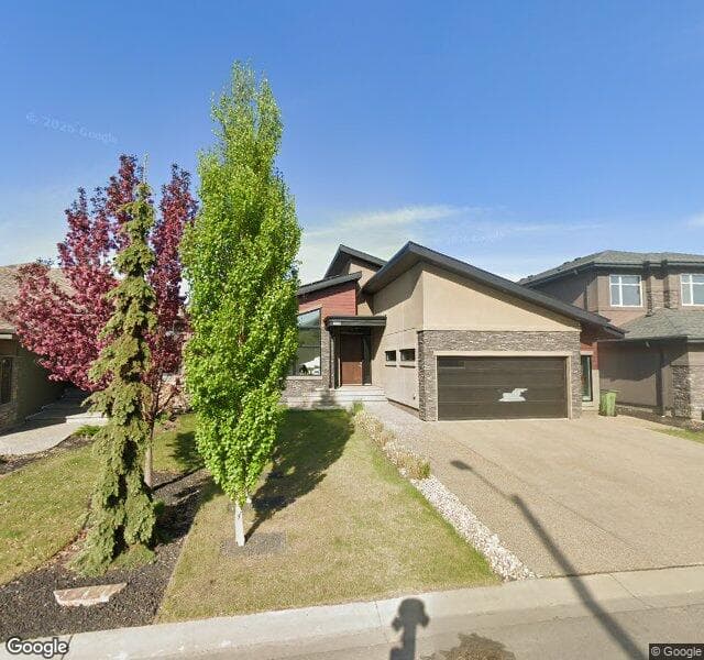 Street view of 1118 Hainstock Green SW, Edmonton