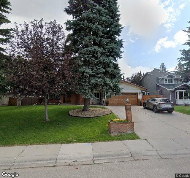 Street view of 508 Wilderness Drive SE, Calgary
