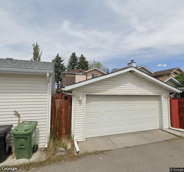 Street view of 847 Erin Woods Drive SE, Calgary