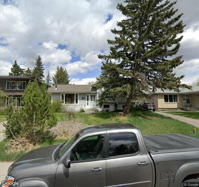 Street view of 5940 Dalridge Hill NW, Calgary