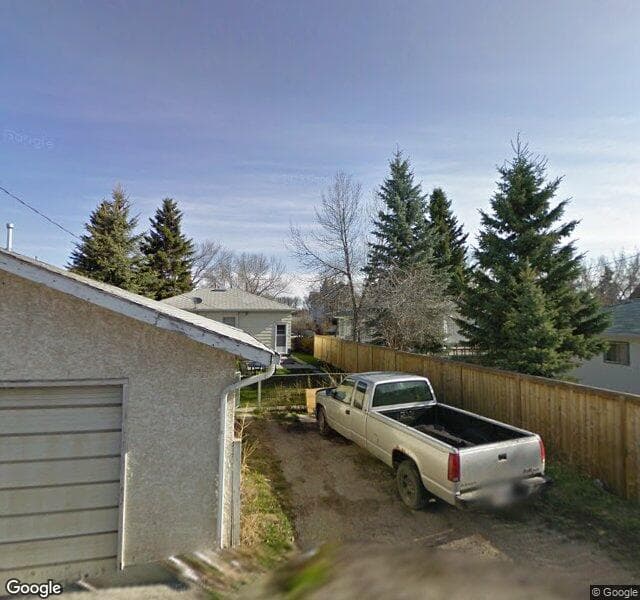Street view of 635 18 Avenue NW, Calgary