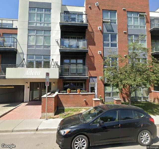 Street view of 408-725 4 Street NE, Calgary