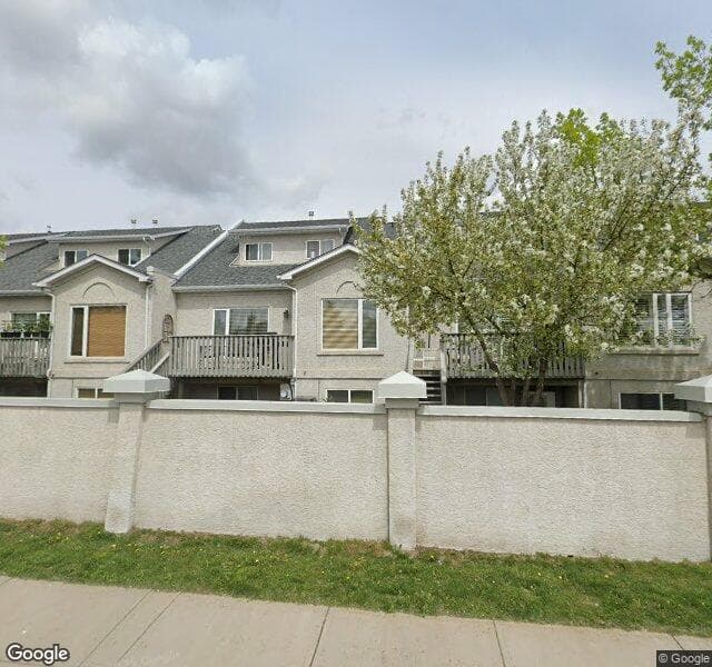 Street view of 116 Sunlake Gardens SE, Calgary