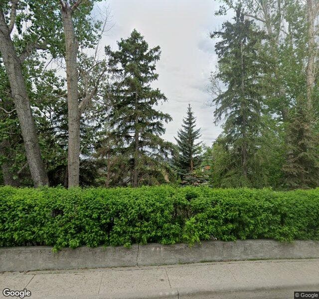 Street view of 7 Hawthorne Crescent NW, Calgary