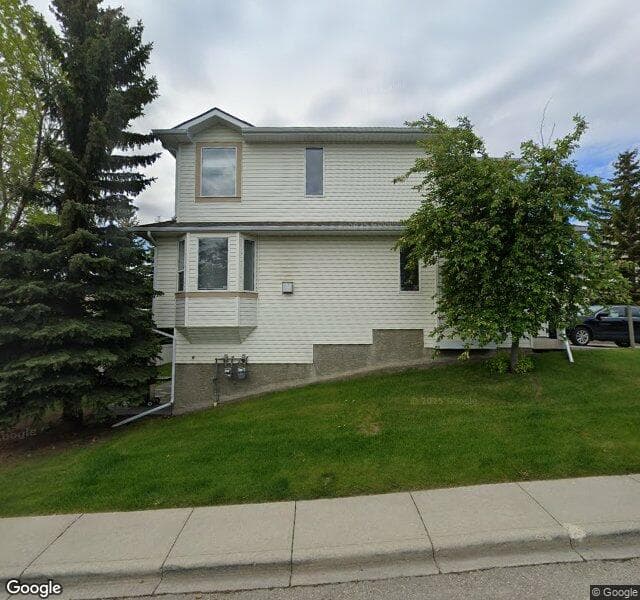 Street view of 10-35 Patterson Hill SW, Calgary