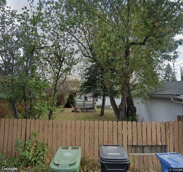 Street view of 5931 20 Street SW, Calgary
