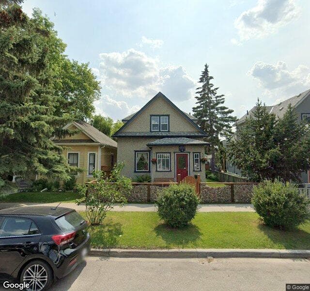 Street view of 1315 10 Avenue SE, Calgary