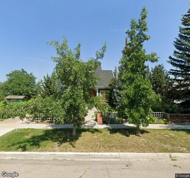 Street view of 228 Scarboro Avenue SW, Calgary