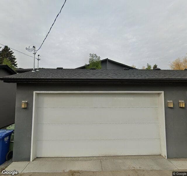 Street view of 2022 28 Street SW, Calgary