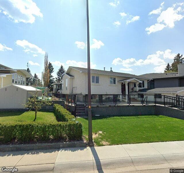 Street view of 455 Huntbourne Way NE, Calgary