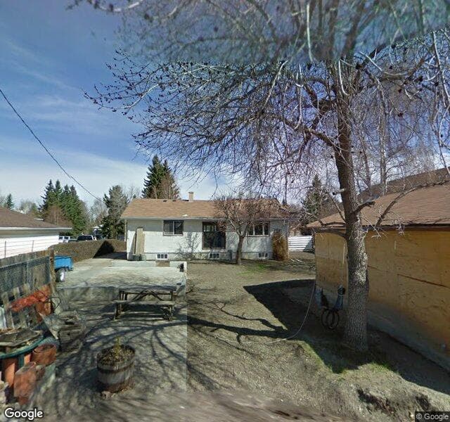 Street view of 535 25 Avenue NE, Calgary