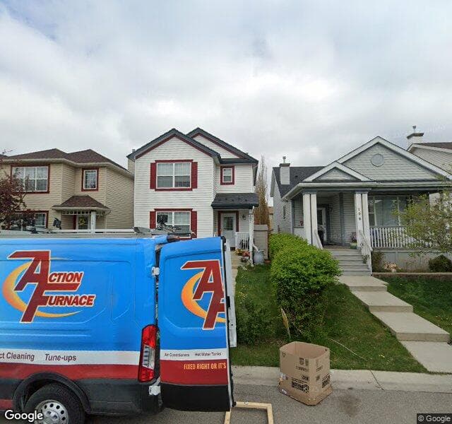Street view of 104 Evermeadow Manor SW, Calgary