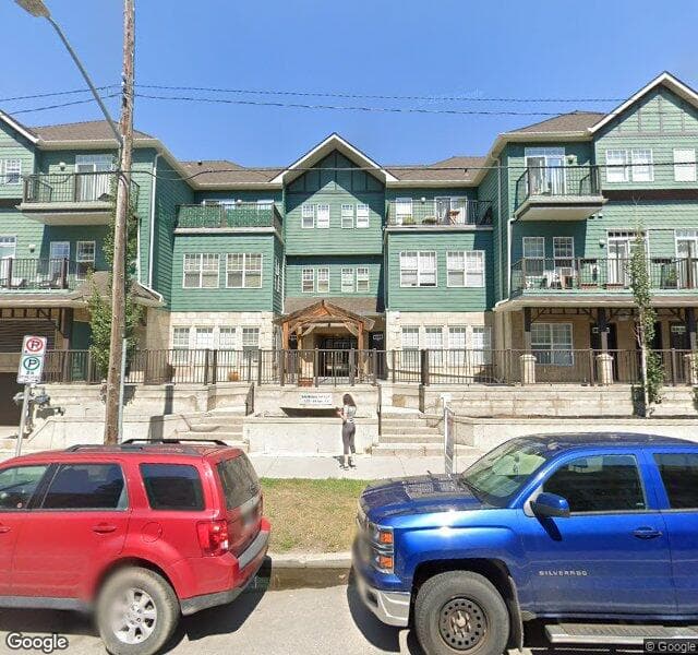 Street view of 204-112 14 Avenue SE, Calgary