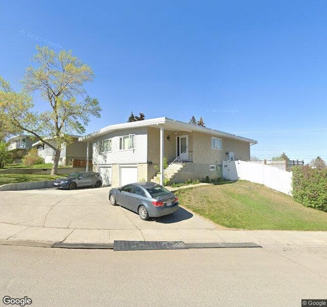 Street view of 1002 Hunterhaven Road NW, Calgary