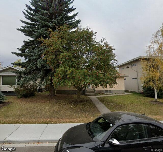 Street view of 1419 20A Street NW, Calgary