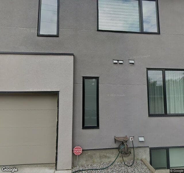 Street view of 2531 25 Avenue SW, Calgary