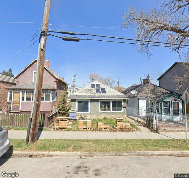Street view of 816 21 Avenue SE, Calgary