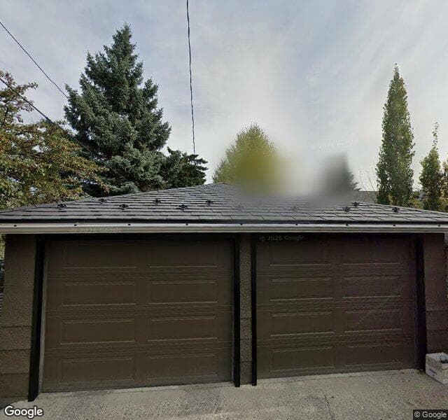 Street view of 2823 33 Street SW, Calgary