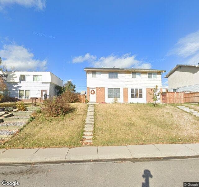 Street view of 3022 Dover Crescent SE, Calgary