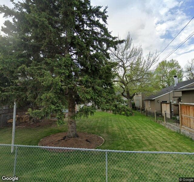 Street view of 412 18 Avenue NW, Calgary