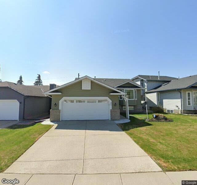 Street view of 31 Harvest Oak Green NE, Calgary