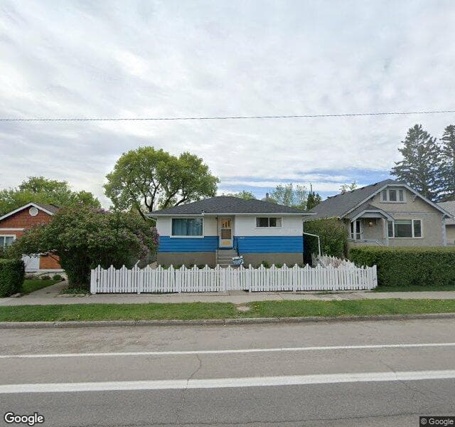 Street view of 717 8 Avenue NE, Calgary