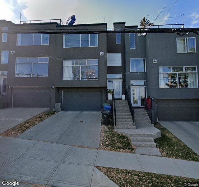 Street view of 2911 17 Street SW, Calgary