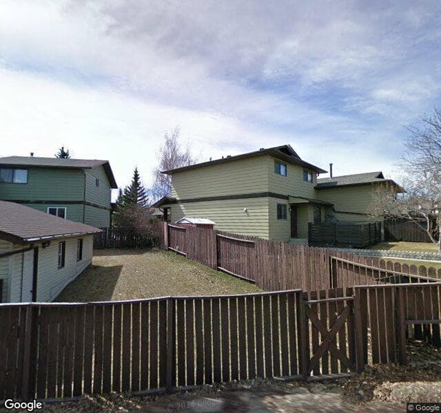 Street view of 22 Edgedale Court NW, Calgary