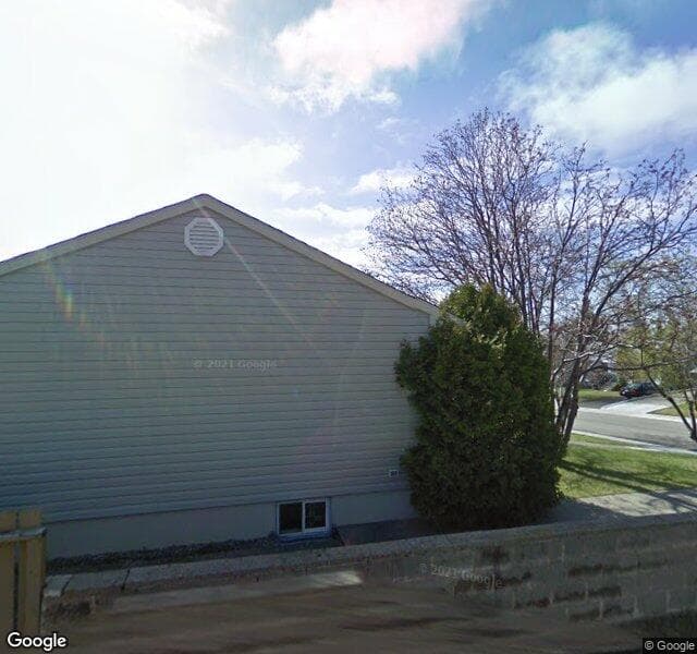 Street view of 736 Thorneycroft Drive NW, Calgary