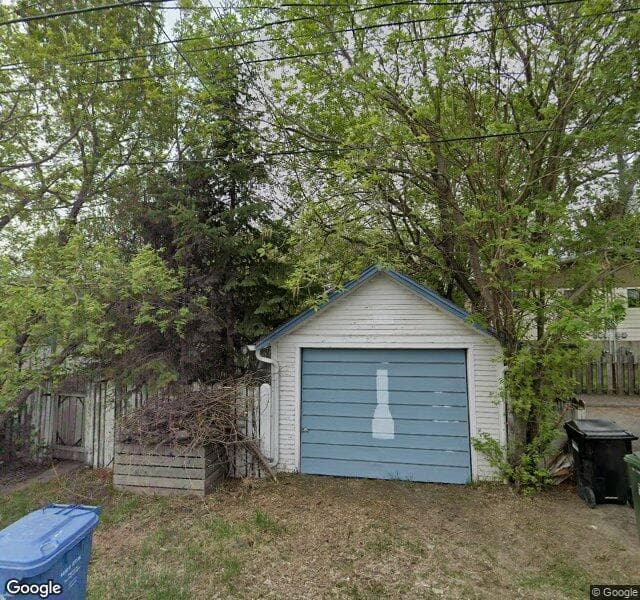 Street view of 206 19 Avenue NW, Calgary