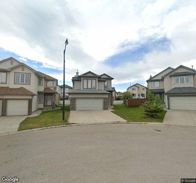 Street view of 39 Evanscove Place NW, Calgary