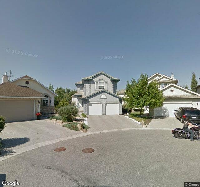 Street view of 462 Sierra Madre Court SW, Calgary