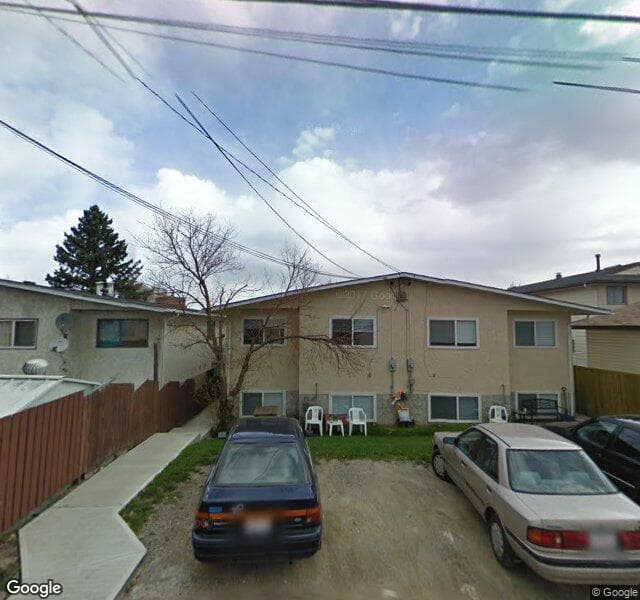 Street view of 347 33 Avenue NE, Calgary
