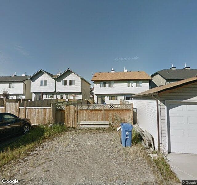 Street view of 318 Elgin Point SE, Calgary