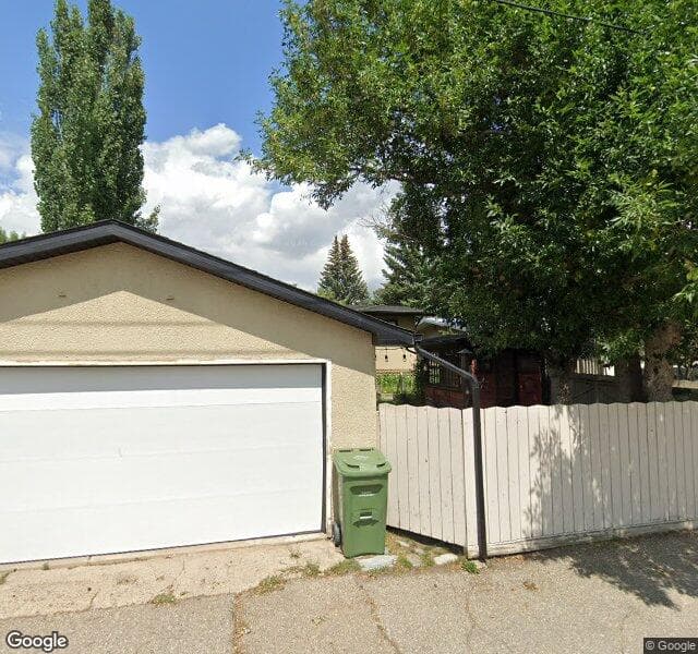 Street view of 803 Avonlea Place SE, Calgary