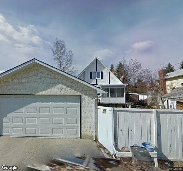 Street view of 444 Huntbourne Way NE, Calgary