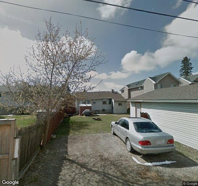 Street view of 1110 21 Avenue NW, Calgary