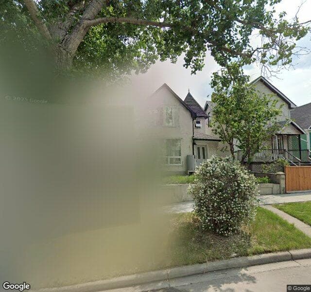 Street view of 1033 20 Avenue SE, Calgary