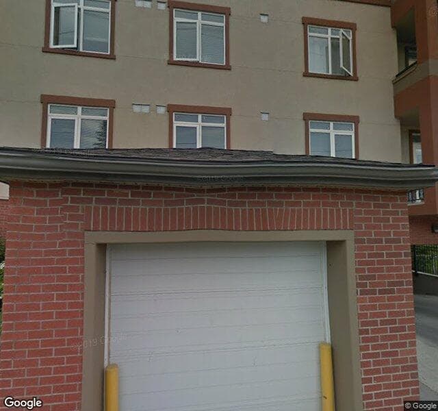 Street view of 101-2419 Centre Street NW, Calgary