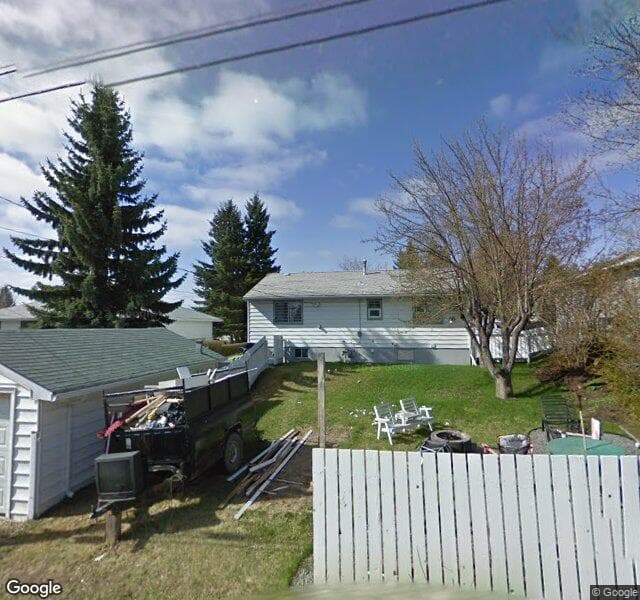 Street view of 724 Thorneycroft Drive NW, Calgary