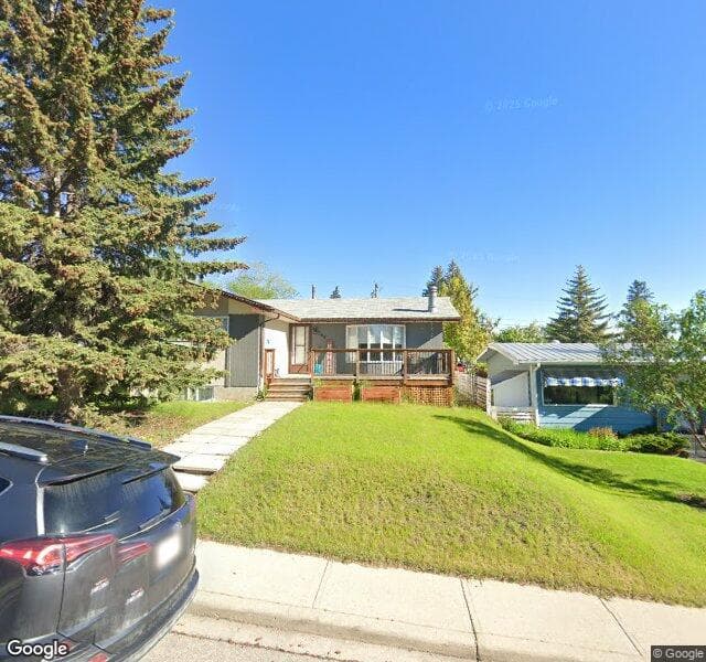 Street view of 708 101 Avenue SW, Calgary