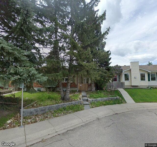 Street view of 542 Queensland Place SE, Calgary