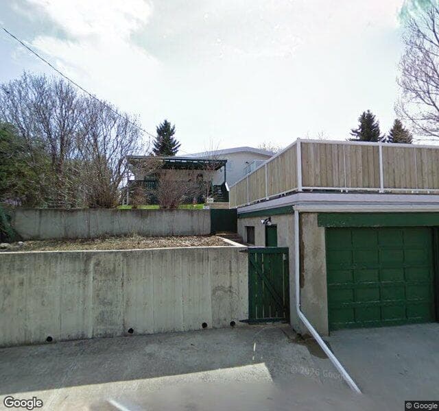 Street view of 122 Rosery Drive NW, Calgary