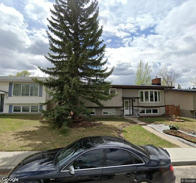 Street view of 4511 Dalhart Road NW, Calgary