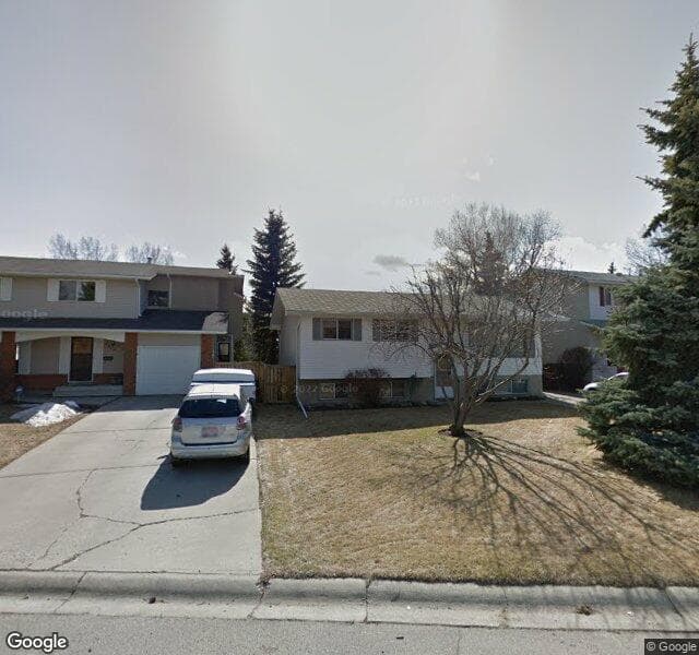 Street view of 5519 Dalhart Hill NW, Calgary