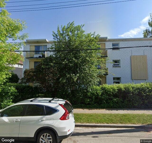 Street view of 1420 1 Street NW, Calgary