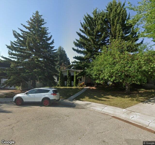 Street view of 15 Southdale Bay SW, Calgary