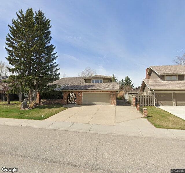 Street view of 3367 Oakwood Drive SW, Calgary