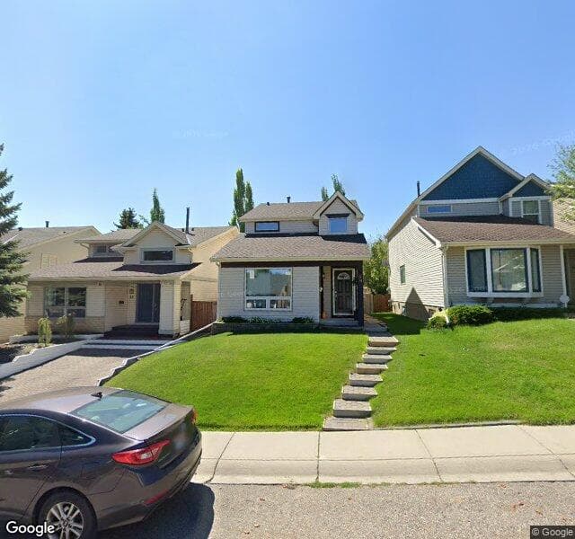 Street view of 39 Strathearn Crescent SW, Calgary