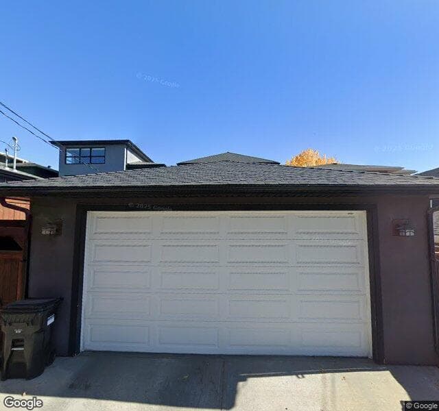 Street view of 415 16 Street NW, Calgary